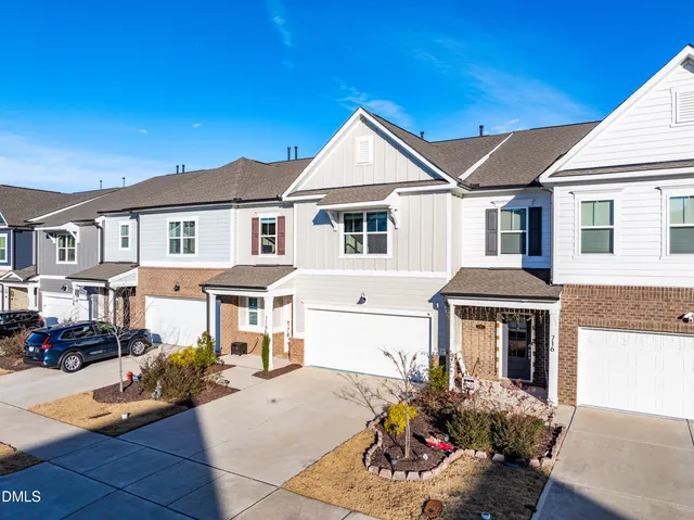 $700,000 | 718 Toulouse Court, Cary, NC 27519