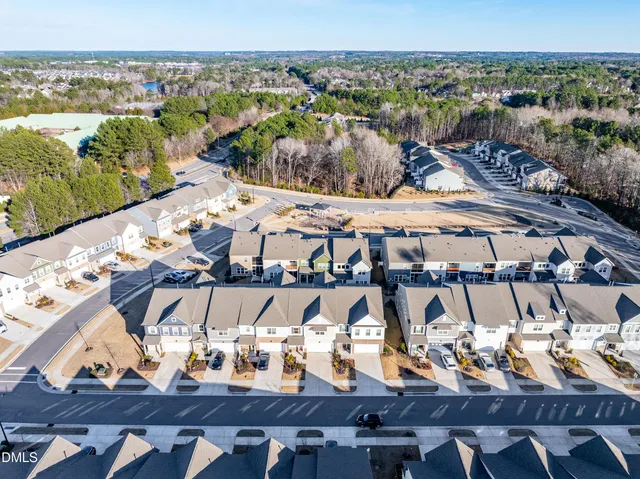 $700,000 | 718 Toulouse Court, Cary, NC 27519