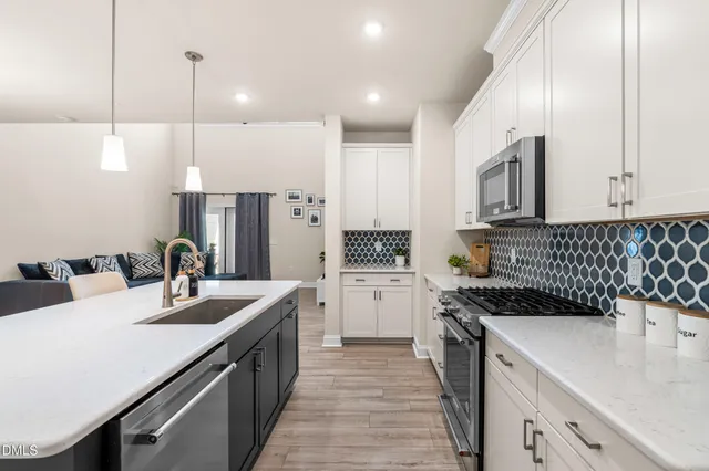 $700,000 | 718 Toulouse Court, Cary, NC 27519