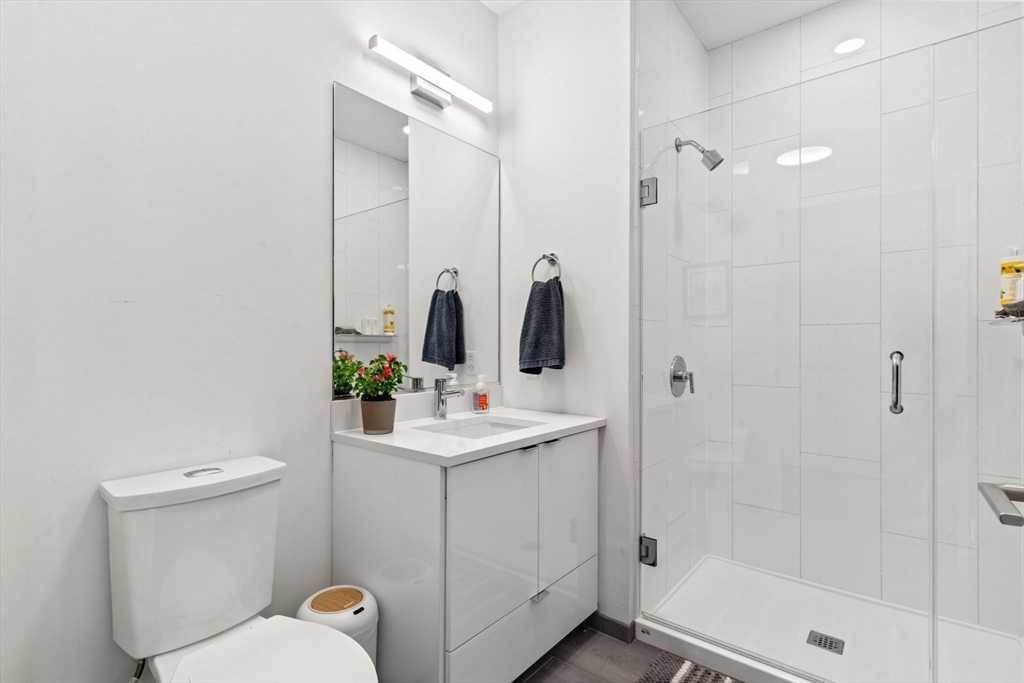 45 Lewis Street, Unit PH2 Boston, MA 02128 - Photo 12 of 25