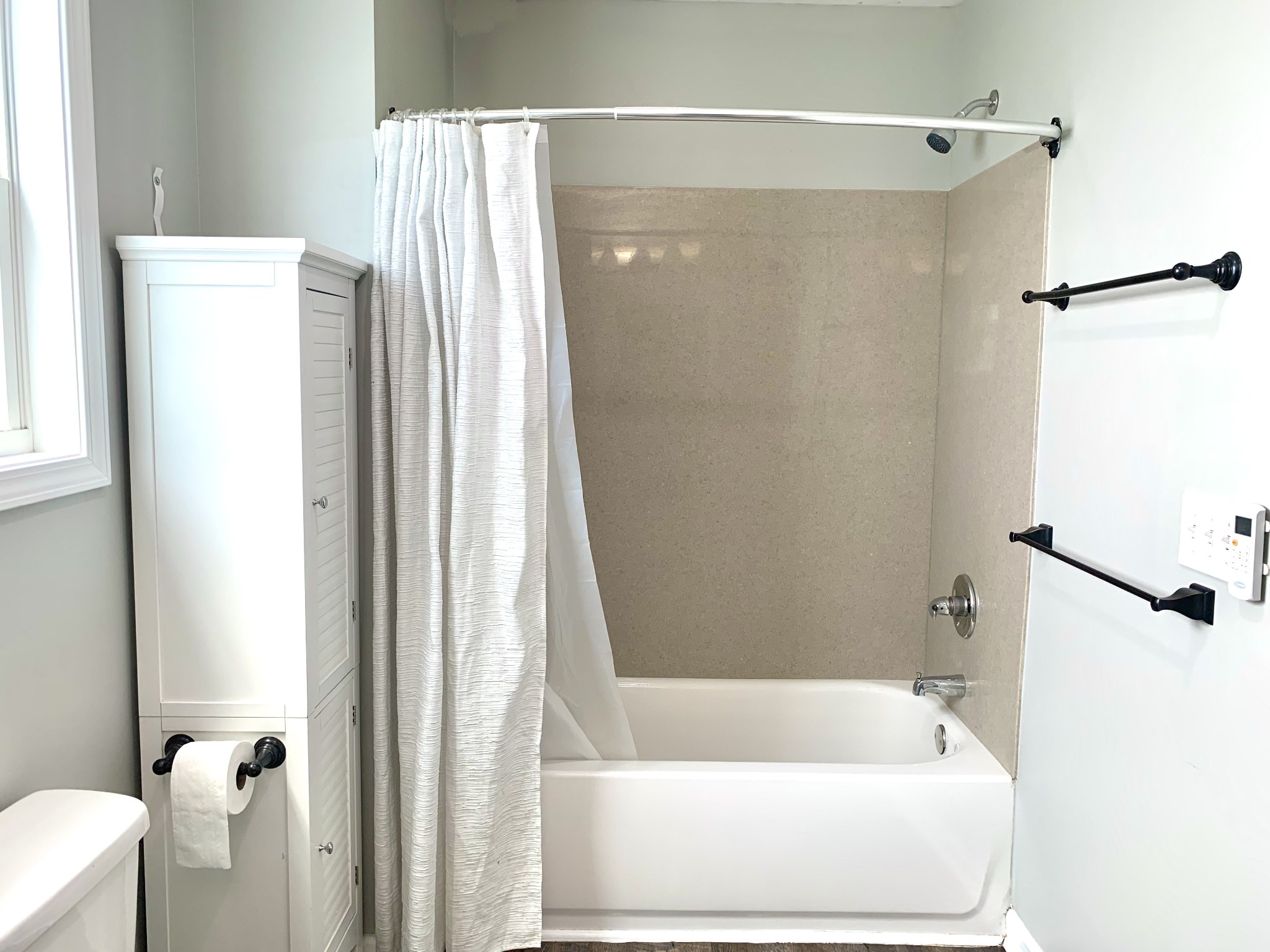 819 Stableford Road Oak Grove, KY 42262 - Photo 30 of 50 a bathroom with a bathtub and a shower