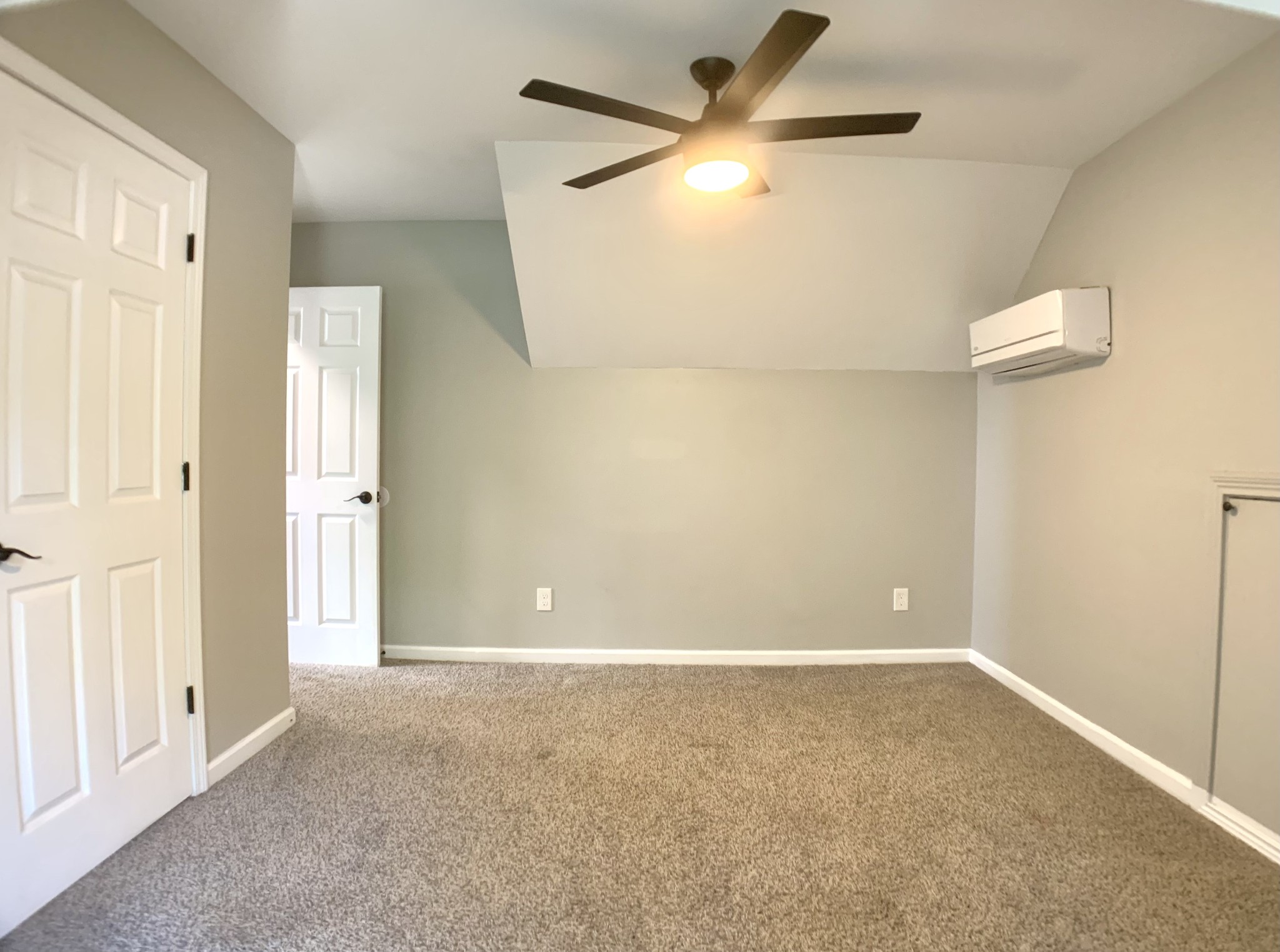 819 Stableford Road Oak Grove, KY 42262 - Photo 35 of 50 a view of an empty room