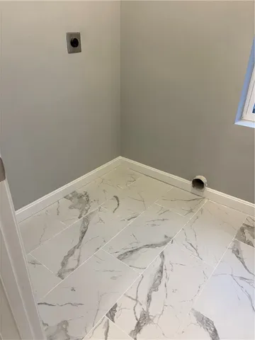 $399,900 | 184 Avenue C, Woonsocket, RI 02895