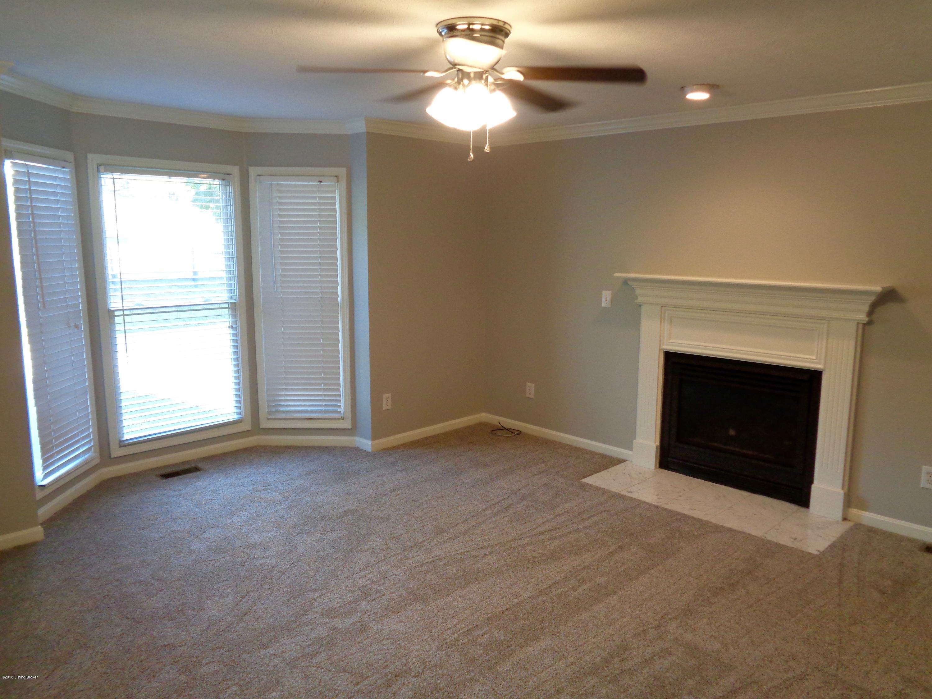 4602 Chenoweth Run Road Louisville, KY 40299 - Photo 3 of 34 DSC00240