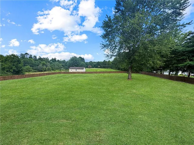 $425,000 | 720 Cheriwood Road, Pulaski, PA 16143