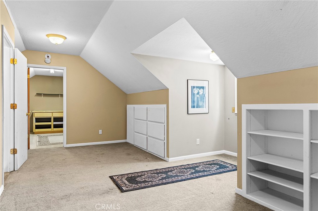9857 Lott Road Durham, CA 95938 - Photo 24 of 42 upstairs room