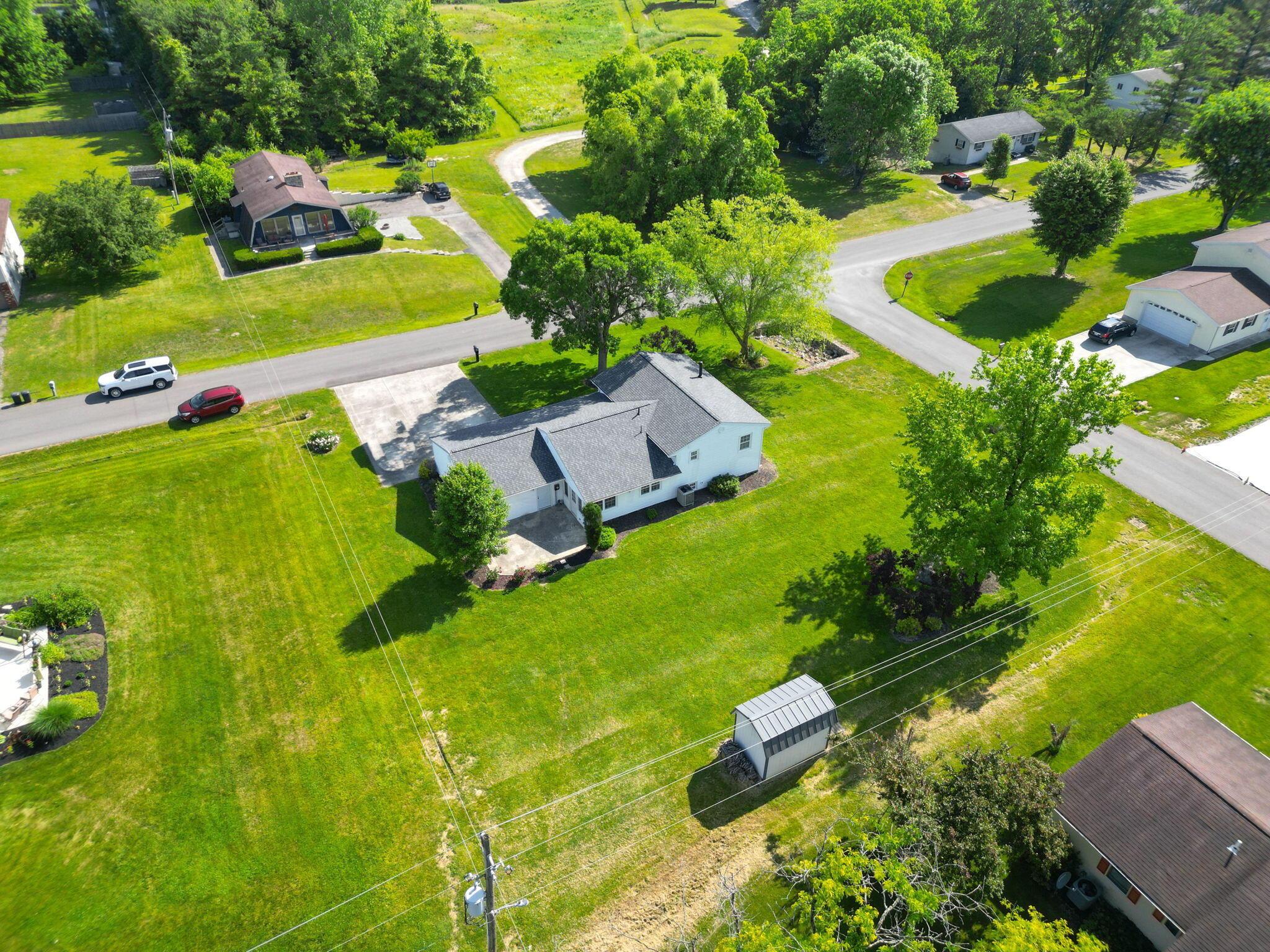 471 Old Elm Road Chillicothe, OH 45601 - Photo 11 of 74 10-web-or-mls-DJI_0092