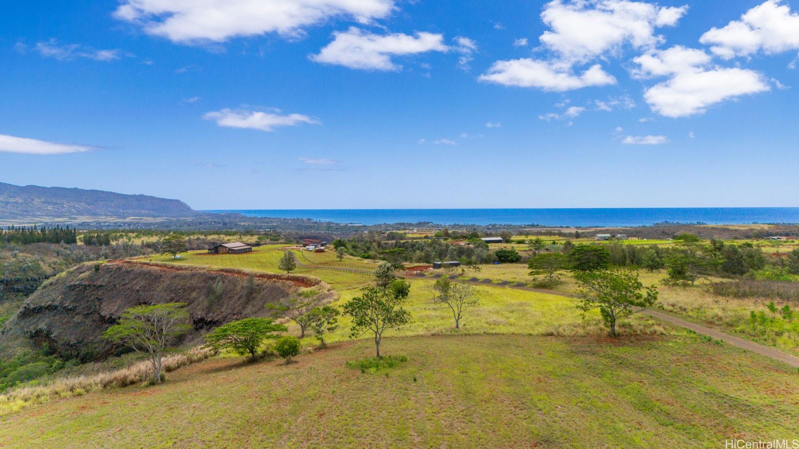64-486 Kamehameha Highway, Unit 34F Haleiwa, HI 96712 - Photo 13 of 25 a view of an ocean and city
