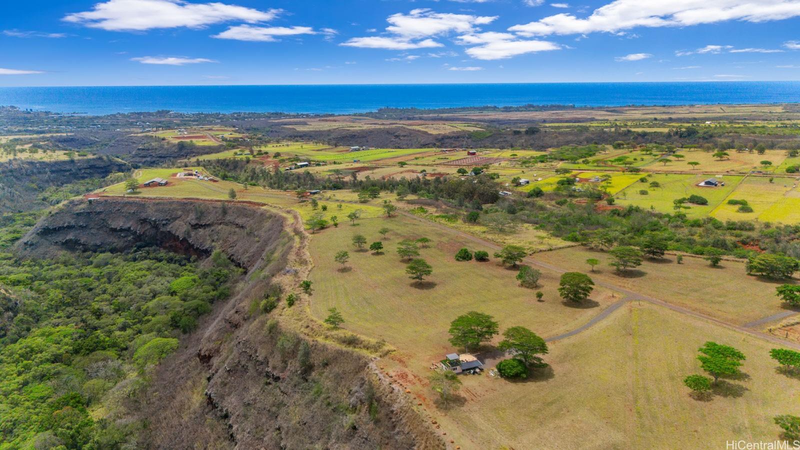 64-486 Kamehameha Highway, Unit 34F Haleiwa, HI 96712 - Photo 3 of 25 a view of an ocean and beach