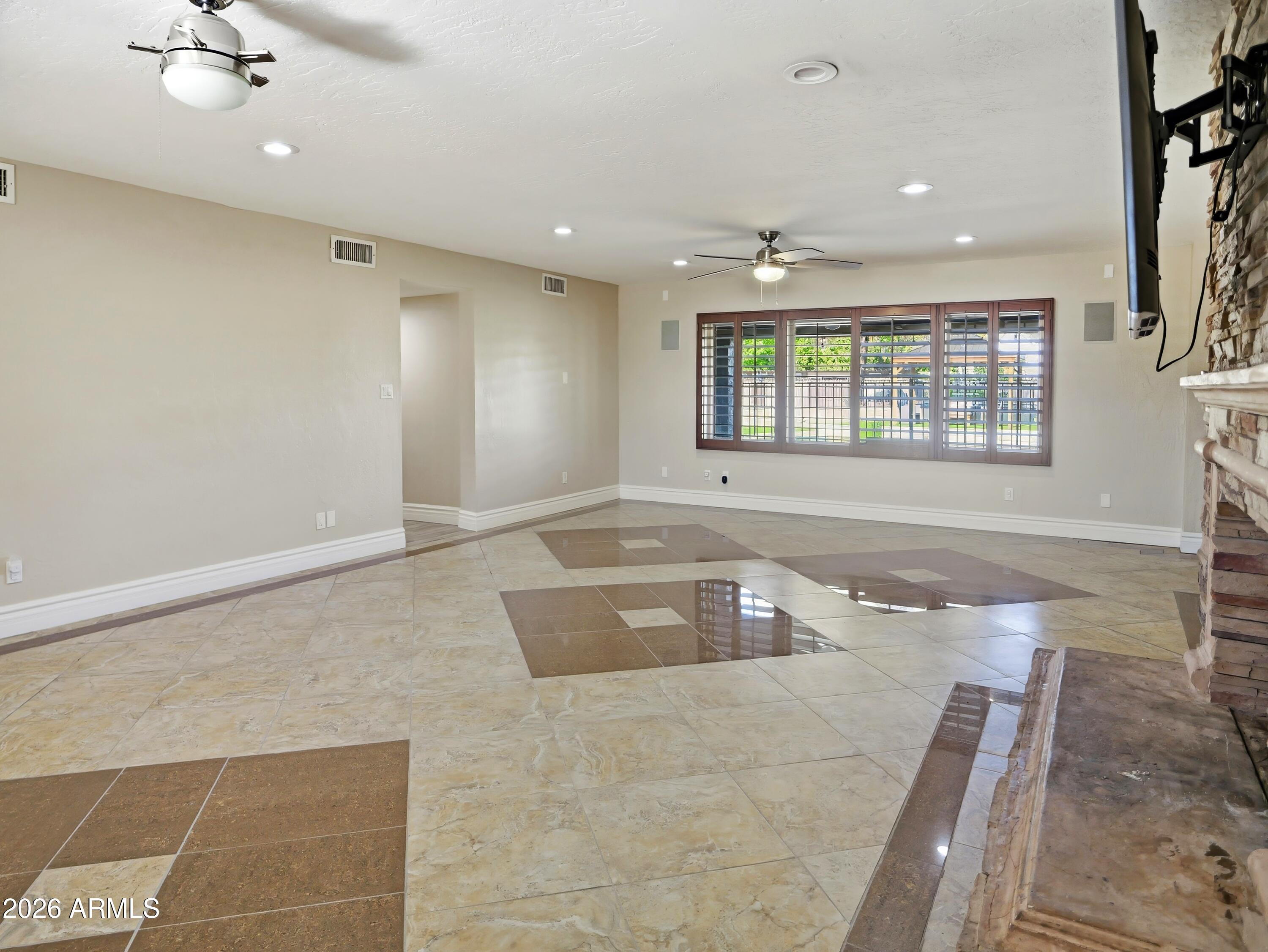 3154 East Inverness Avenue Mesa, AZ 85204 - Photo 16 of 70 High Res Invernes17