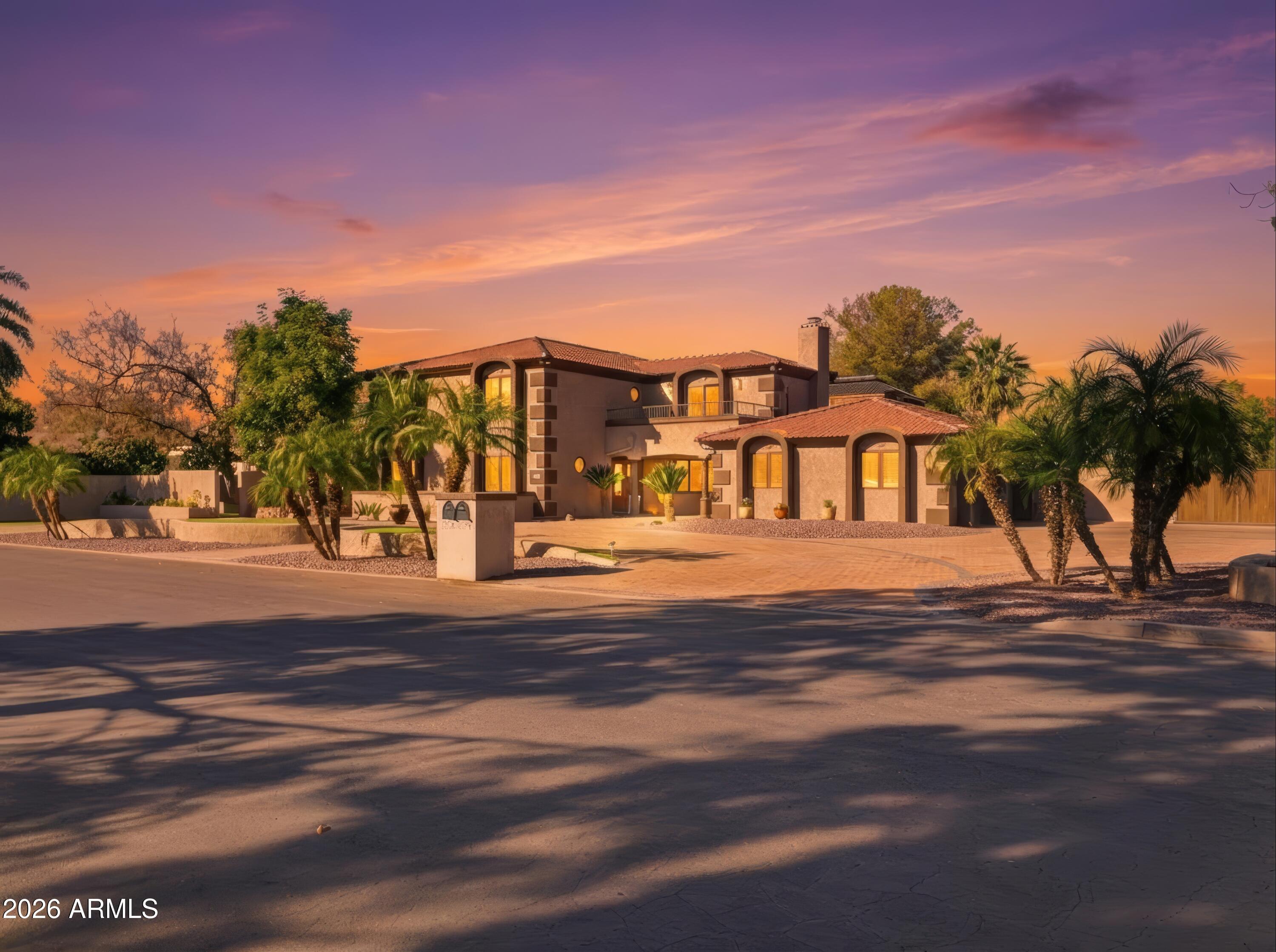 3154 East Inverness Avenue Mesa, AZ 85204 - Photo 2 of 70 Twilight Inverness High Res7