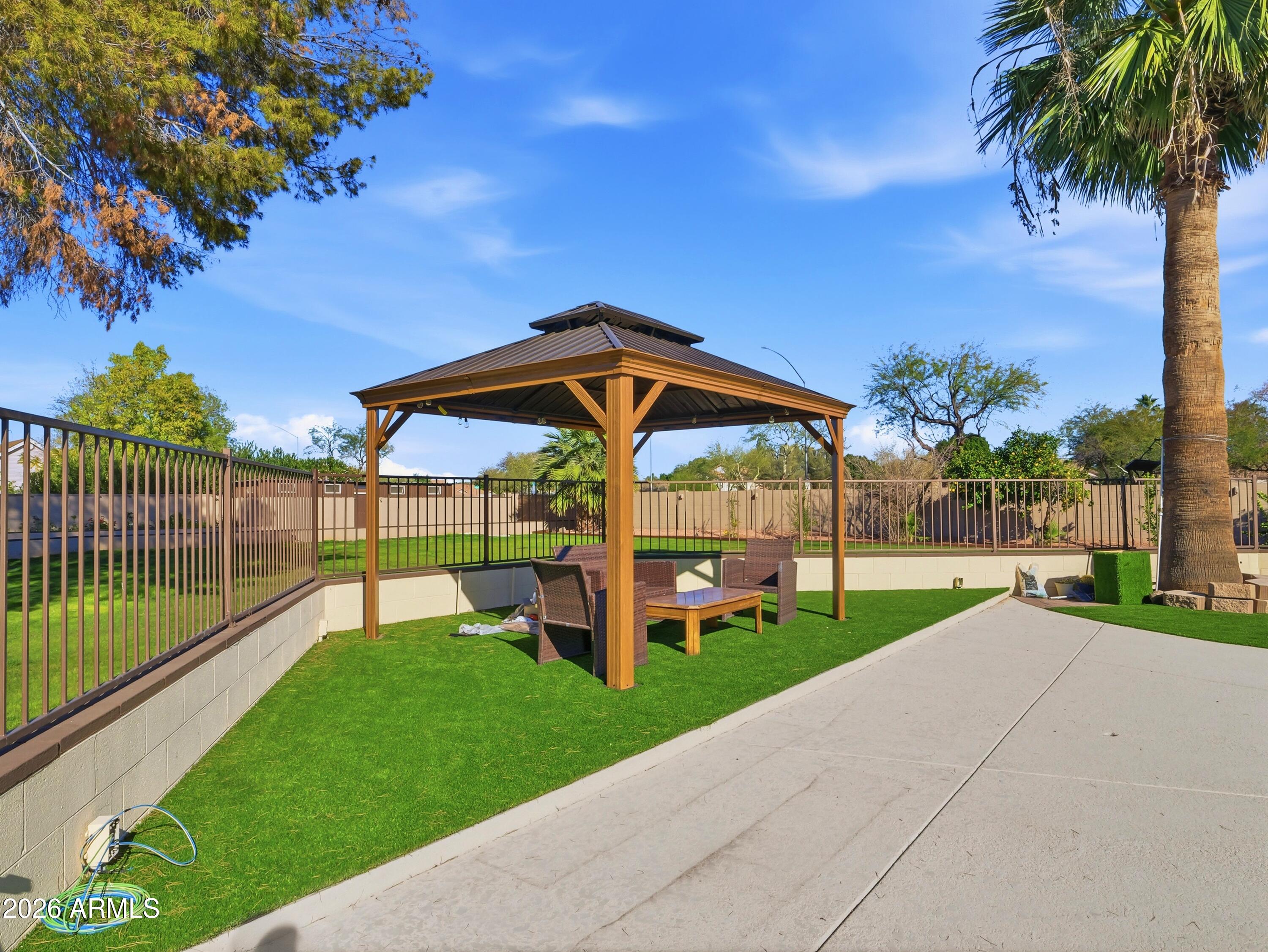 3154 East Inverness Avenue Mesa, AZ 85204 - Photo 29 of 70 High Res Invernes82