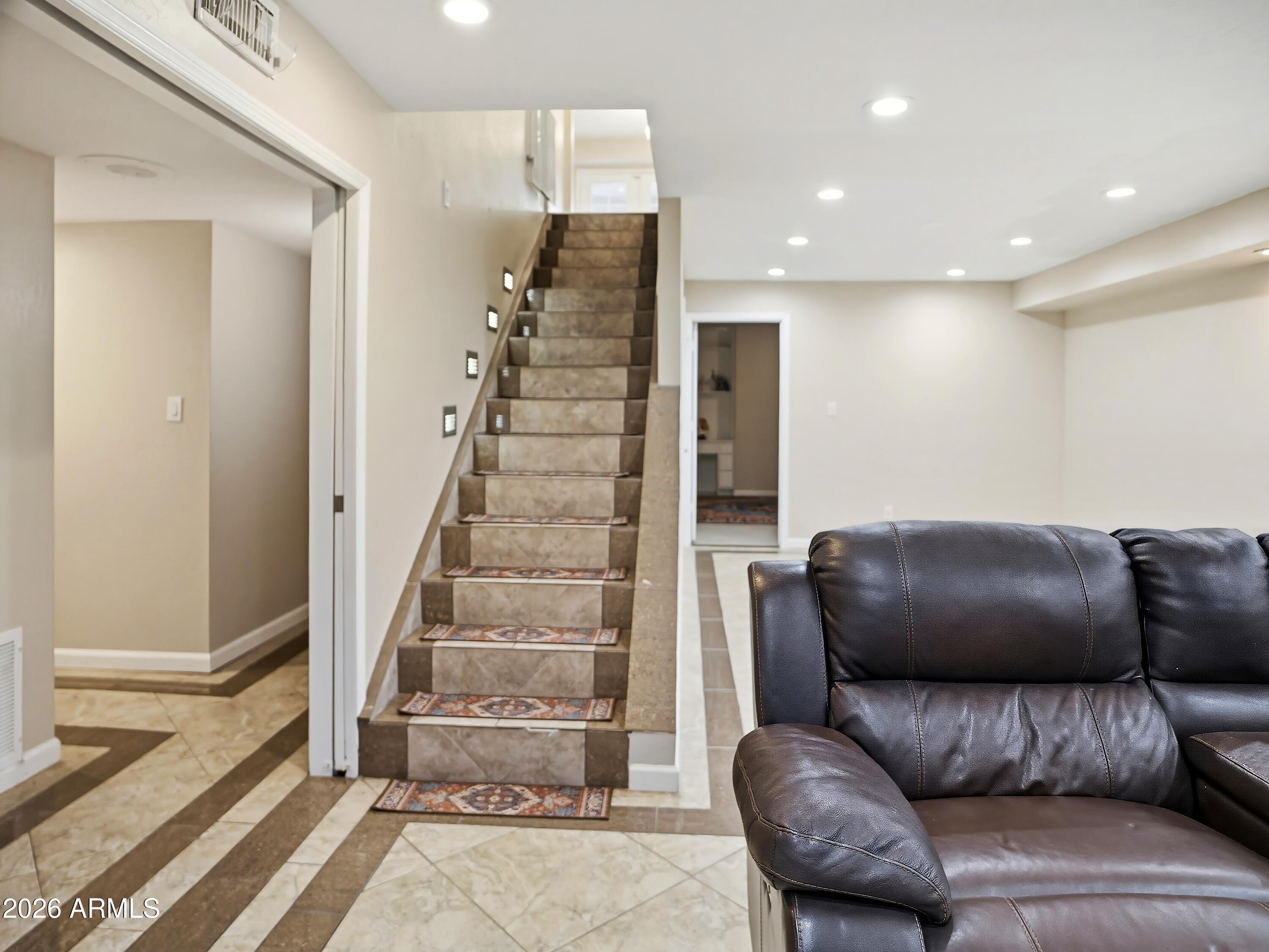 3154 East Inverness Avenue Mesa, AZ 85204 - Photo 40 of 70 High Res Invernes29