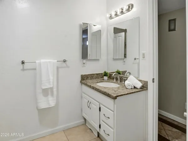 $1,590,000 | 3154 East Inverness Avenue, Mesa, AZ 85204