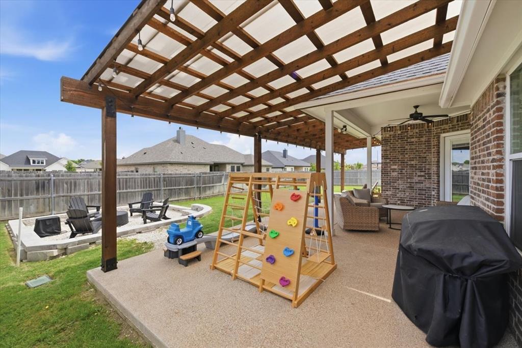 720 Whirlaway Road Hewitt, TX 76643 - Photo 26 of 35