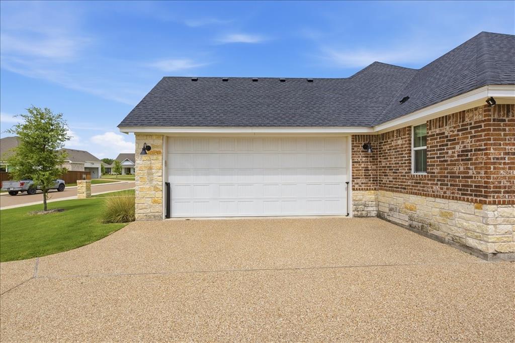 720 Whirlaway Road Hewitt, TX 76643 - Photo 27 of 35