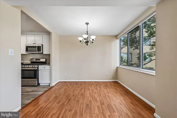 $3,150 | 6631 Wakefield Drive, Unit 203, Alexandria, VA 22307