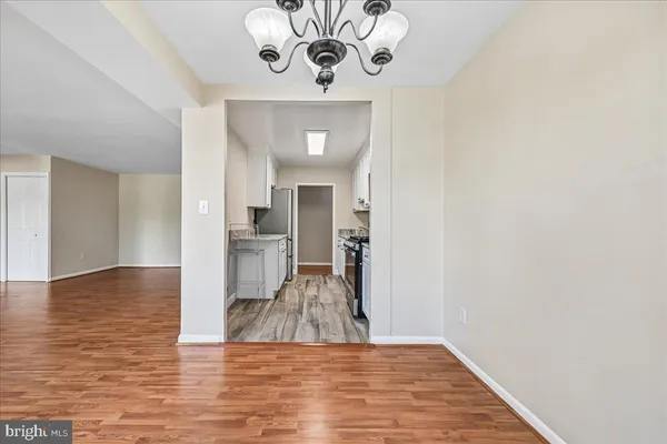 $3,150 | 6631 Wakefield Drive, Unit 203, Alexandria, VA 22307