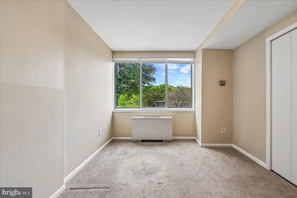 $3,150 | 6631 Wakefield Drive, Unit 203, Alexandria, VA 22307