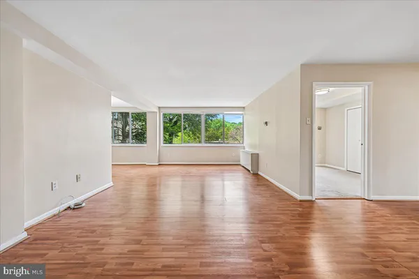 $3,150 | 6631 Wakefield Drive, Unit 203, Alexandria, VA 22307