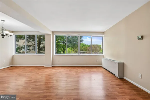 $3,150 | 6631 Wakefield Drive, Unit 203, Alexandria, VA 22307