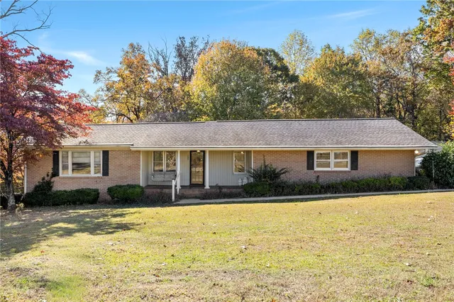 $289,900 | 155 Ferguson Road, Pickens, SC 29671