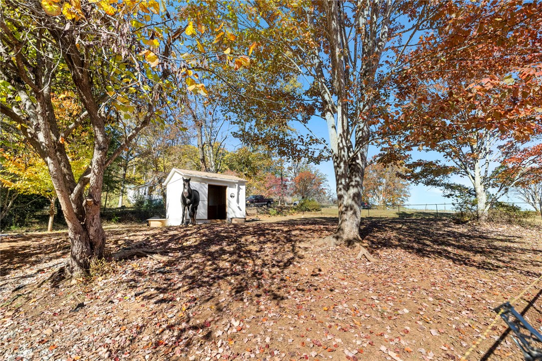 155 Ferguson Road Pickens, SC 29671 - Photo 34 of 41