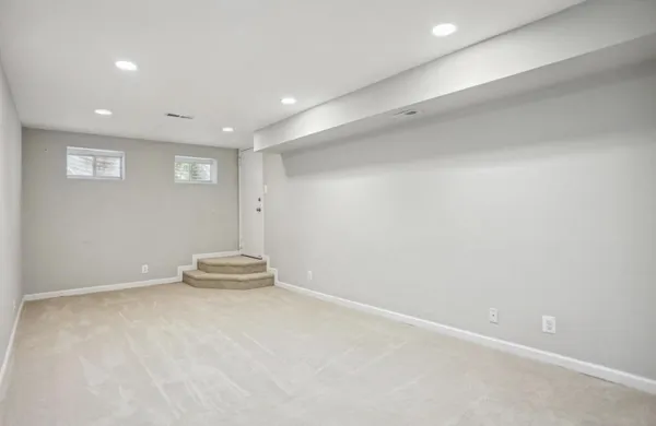 $2,795 | 4906 30th Street South, Unit A2, Arlington, VA 22206