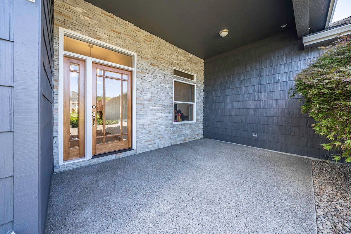 168 Keystone Way Eagle Point, OR 97524 - Photo 8 of 25 8
