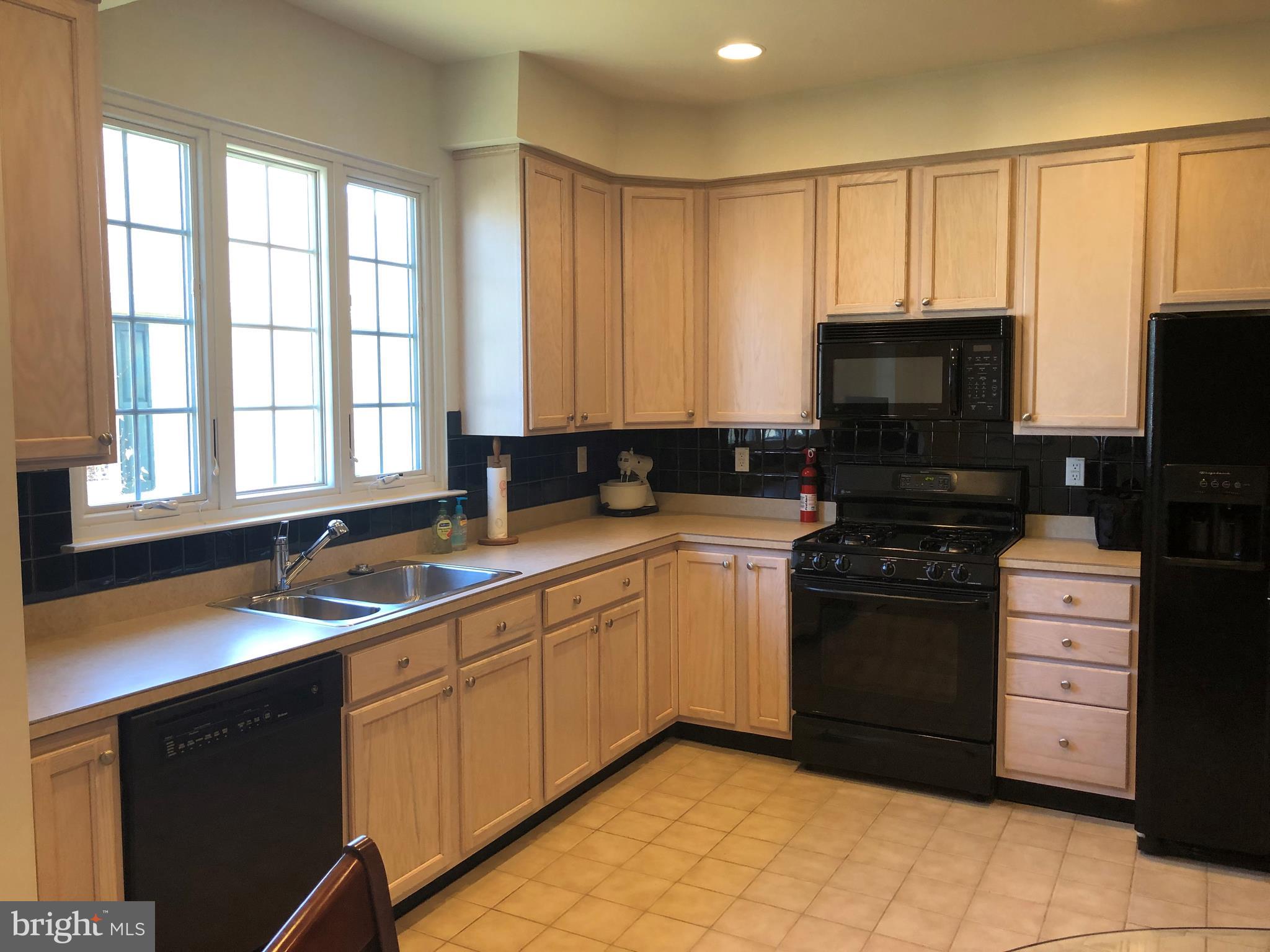 17 Bluebonnet Road Langhorne, PA 19047 - Photo 27 of 70 Gallery Image 27