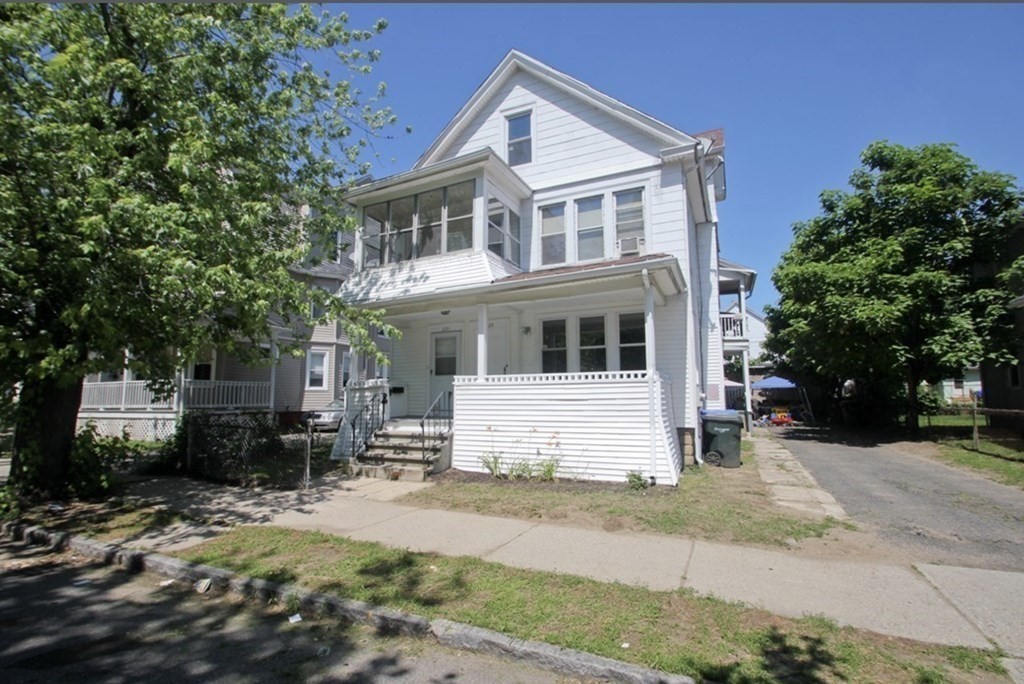 229-231 College Street Springfield, MA 01109 - Photo 31 of 42 Gallery Image 31