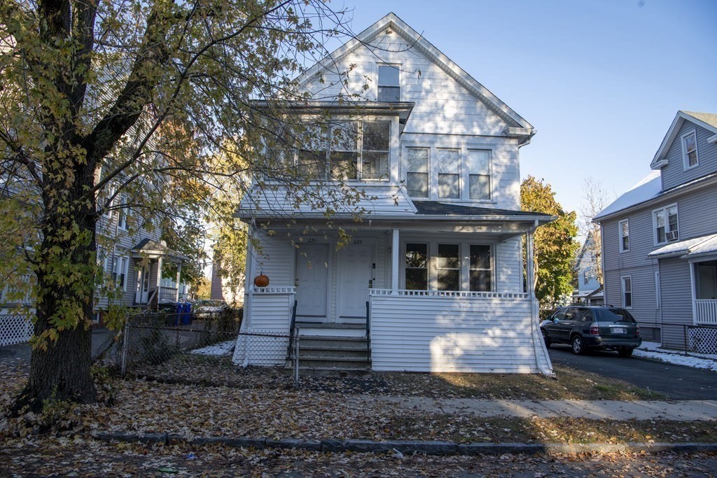 229-231 College Street Springfield, MA 01109 - Photo 32 of 42 Gallery Image 32