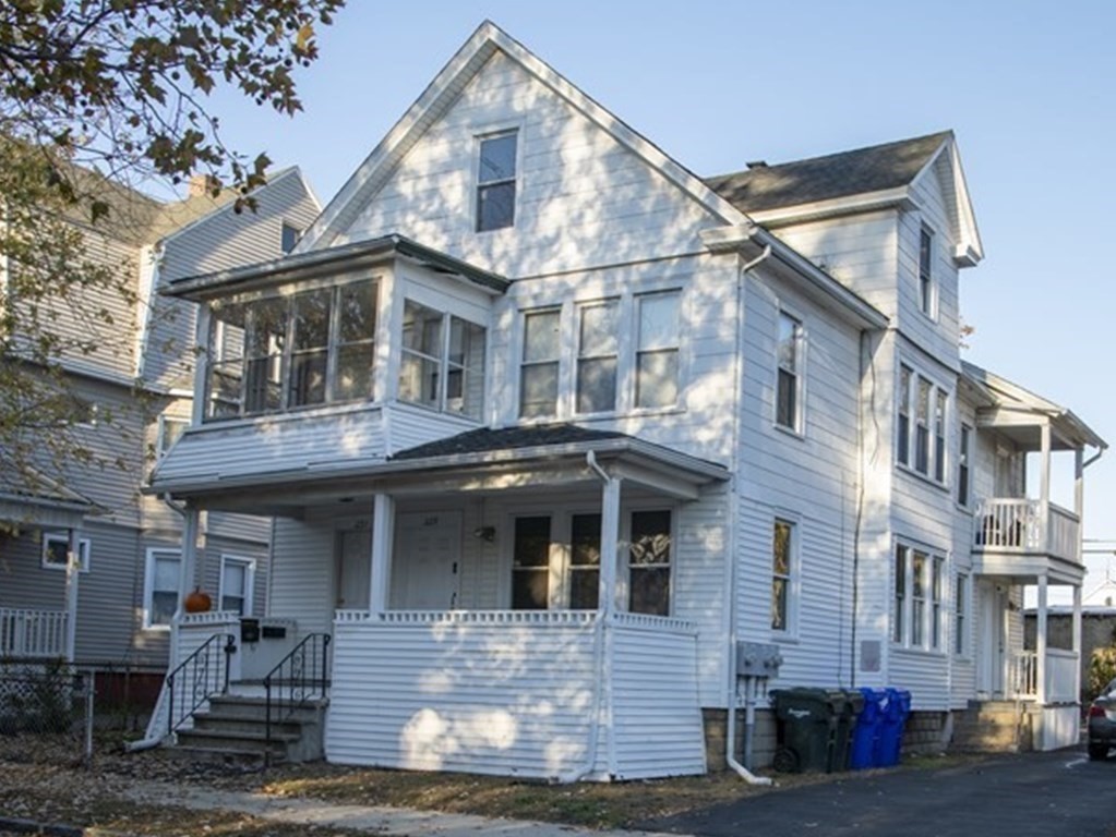 229-231 College Street Springfield, MA 01109 - Photo 33 of 42 Gallery Image 33