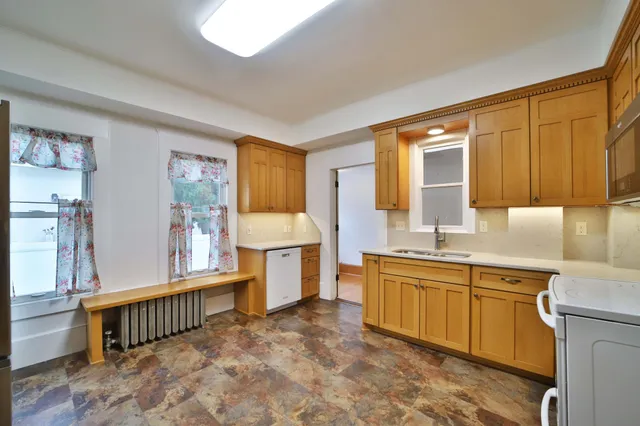 $244,900 | 721 South 7th Street, Brainerd, MN 56401