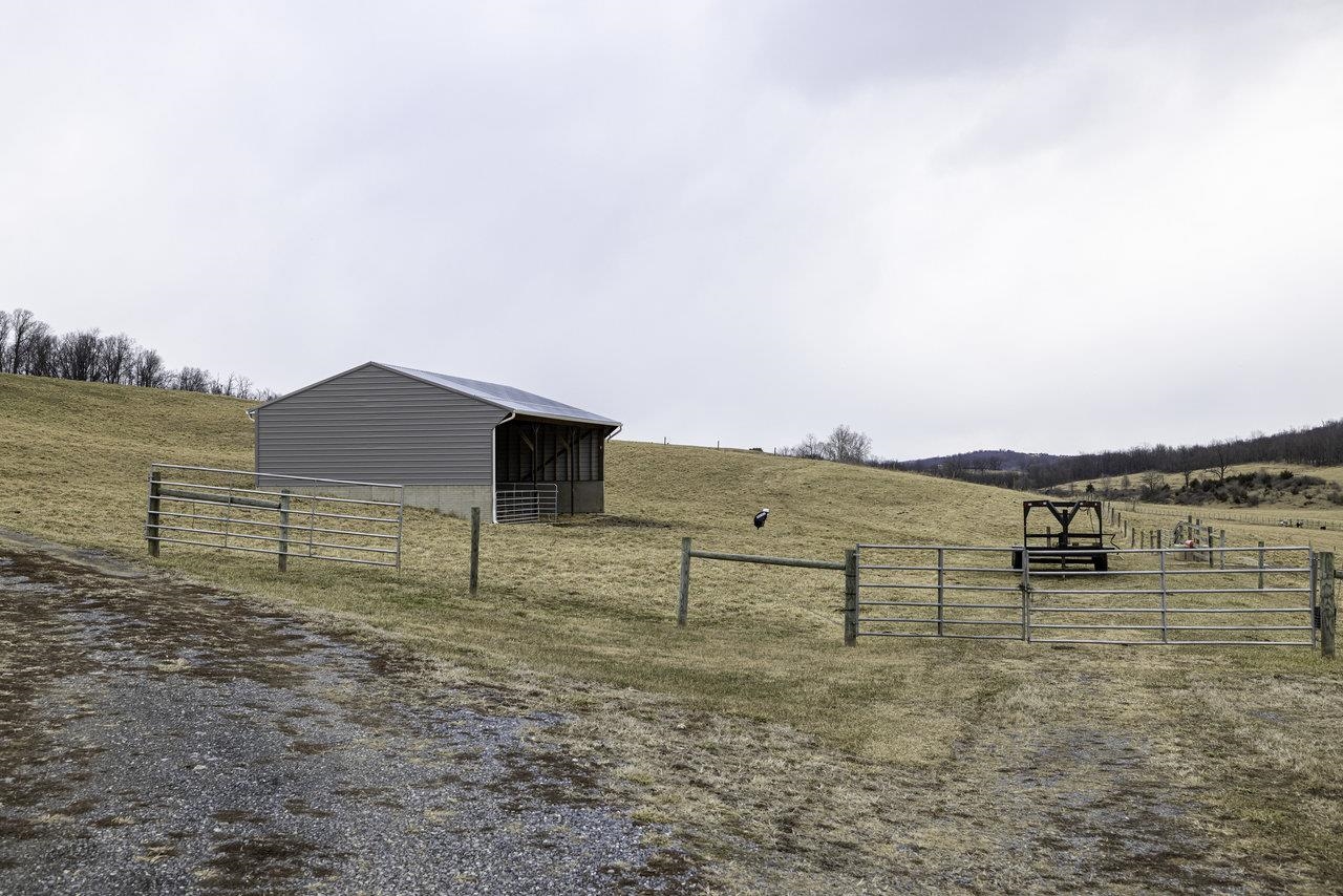 8120 Winestore Road Timberville, VA 22853 - Photo 30 of 35 a view of a terrace with chairs