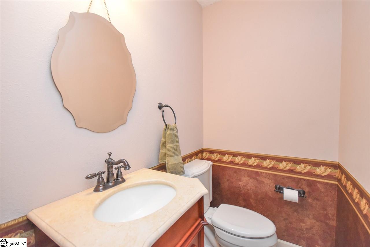 705 Pineapple Pointe Greenville, SC 29607 - Photo 14 of 36 Gallery Image 14