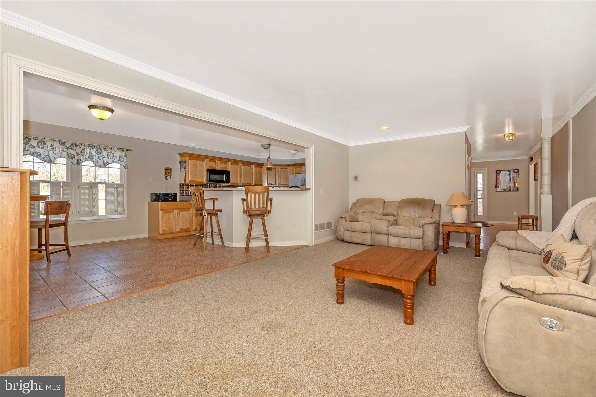 1444 Brown Road Westminster, MD 21158 - Photo 23 of 65 Living Room