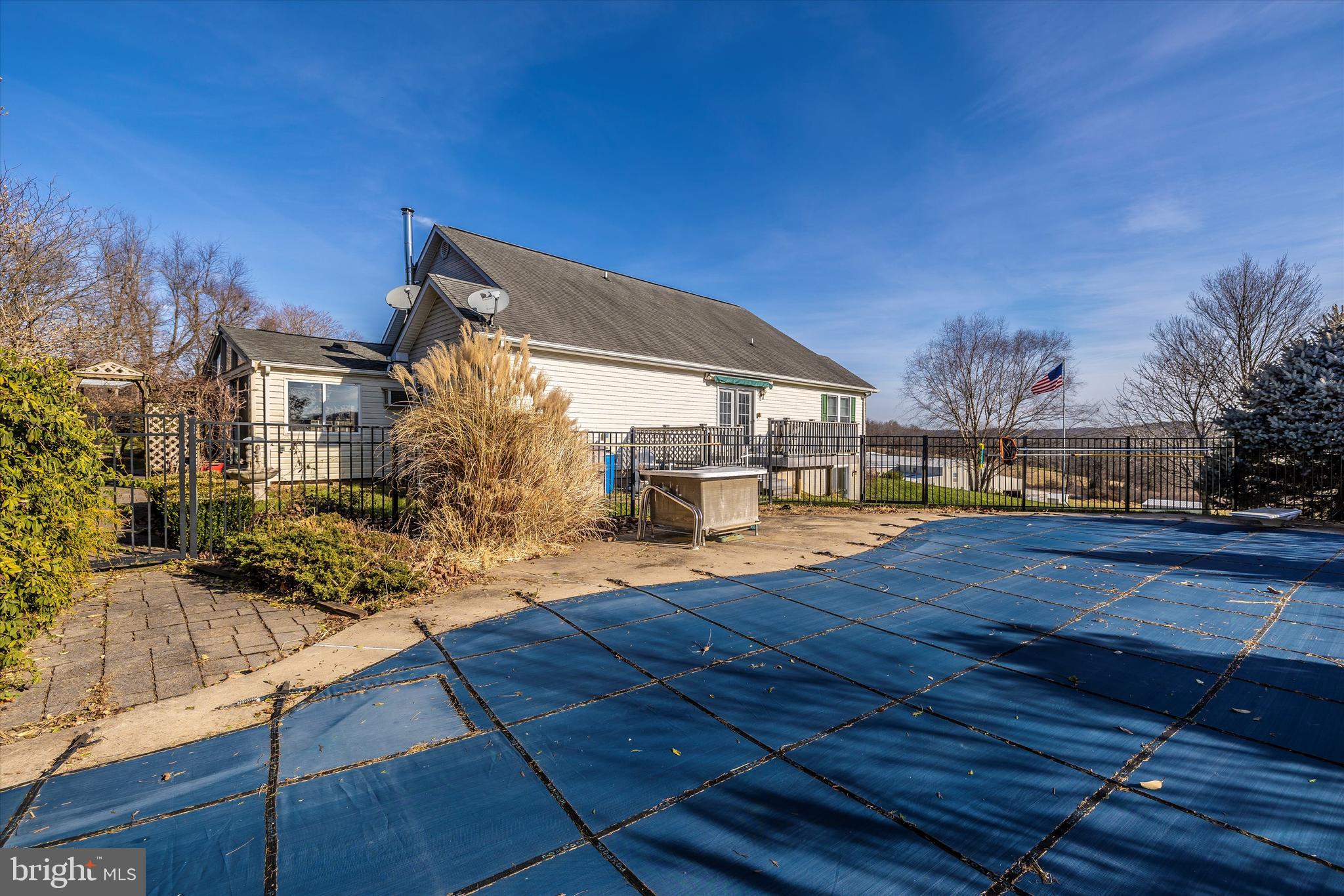 1444 Brown Road Westminster, MD 21158 - Photo 47 of 65 Pool