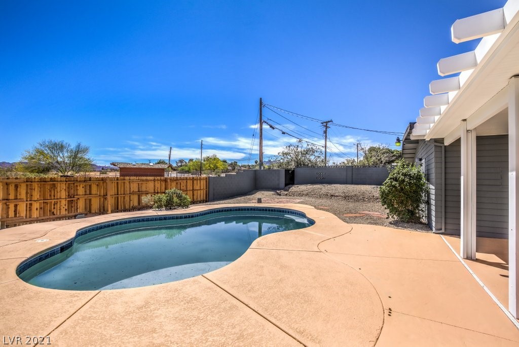403 Blackridge Road Henderson, NV 89015 - Photo 30 of 34 Gallery Image 30