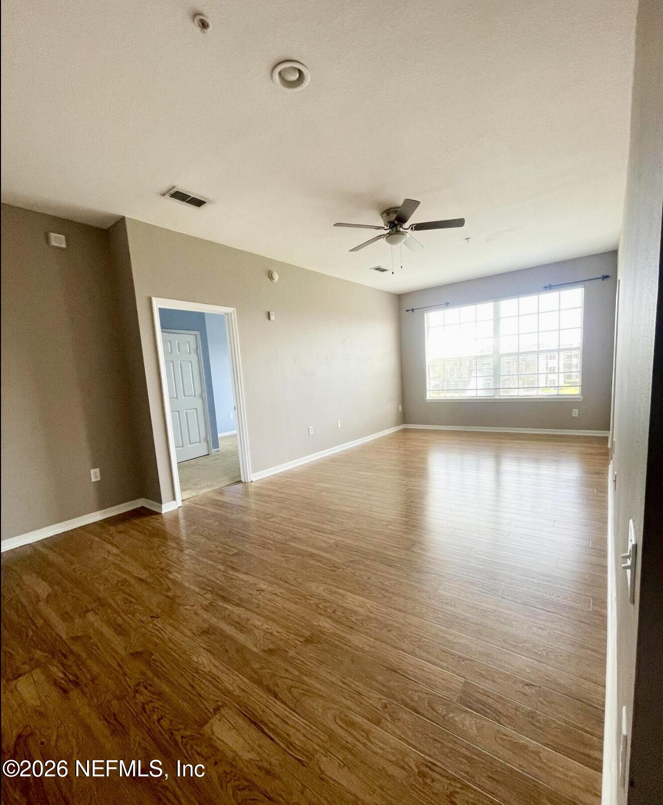 7990 Baymeadows Road, Unit 829 Jacksonville, FL 32256 - Photo 6 of 18 IMG_2193