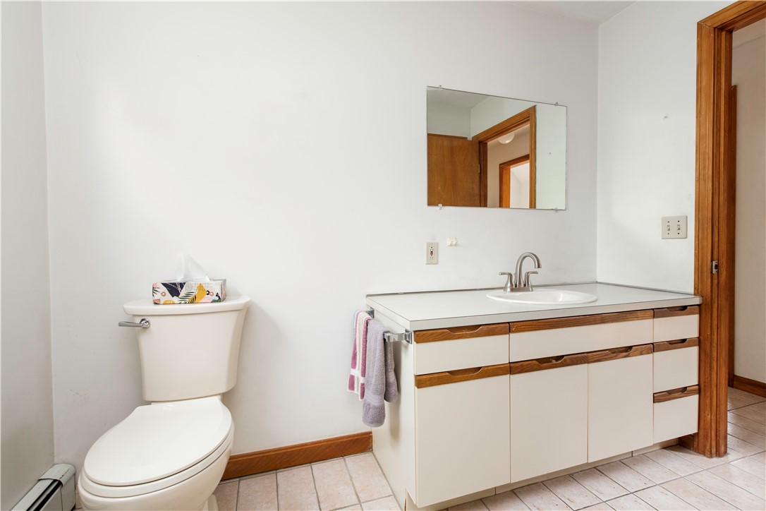 6 Englewood Court Warren, RI 02885 - Photo 13 of 18