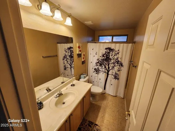 $2,700 | 7240 East Manning Street, Mesa, AZ 85207