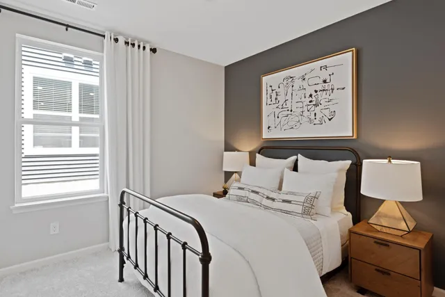 $576,765 | 19663 Hunters Ridge, Rogers, MN 55374