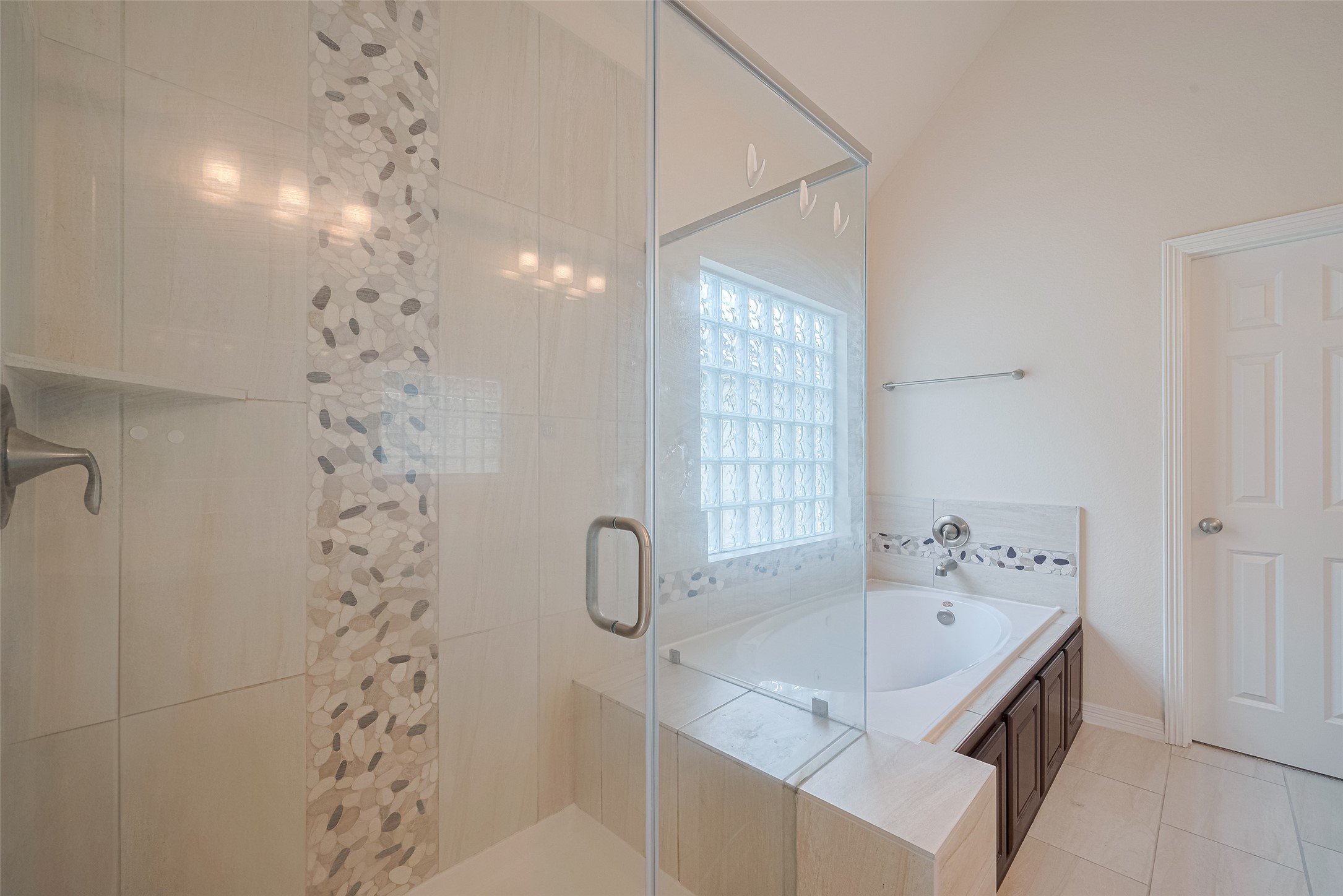 10004 Spring Shadows Park Circle Houston, TX 77080 - Photo 45 of 50 a bathroom with a sink a toilet and shower