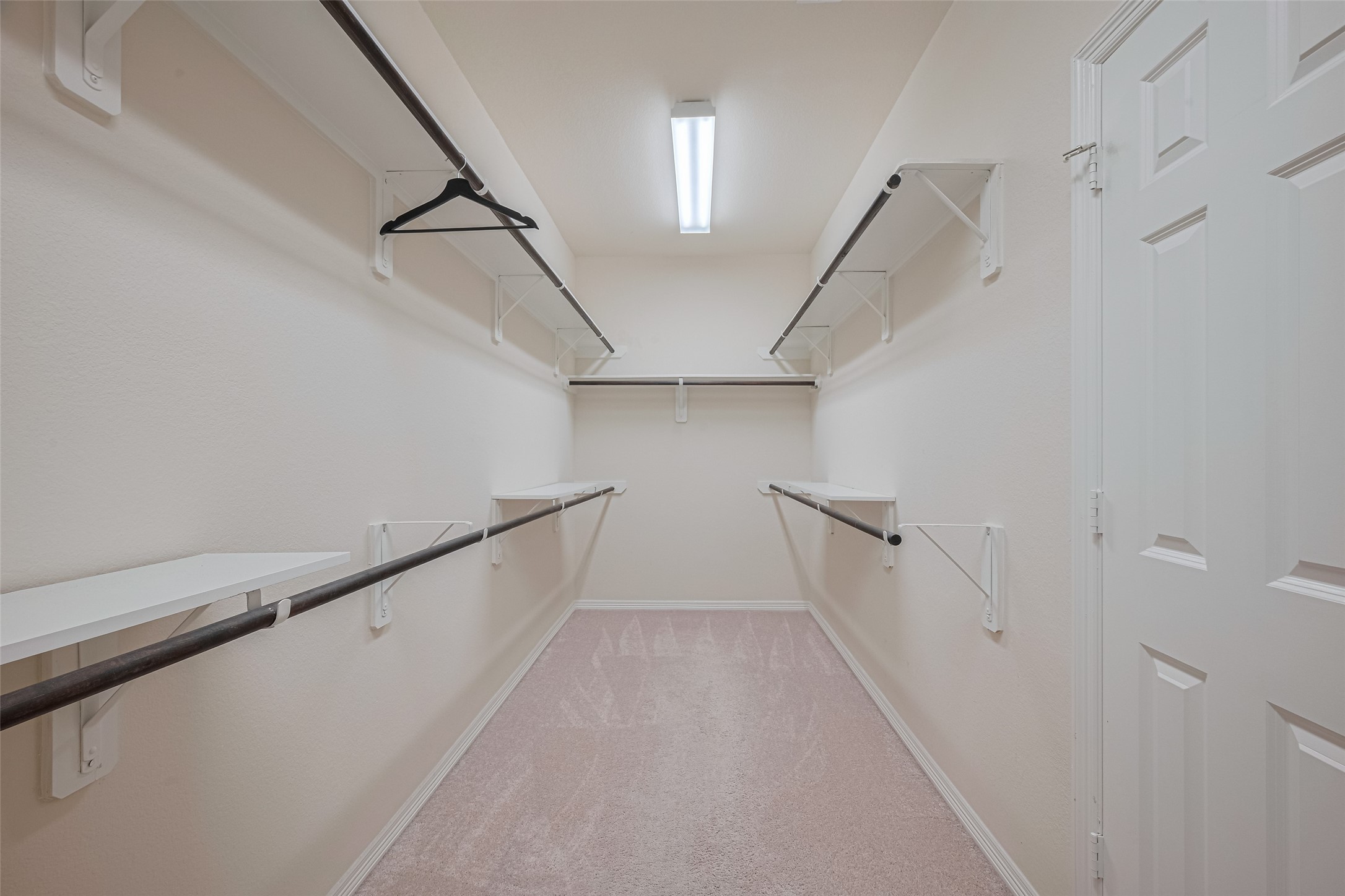 10004 Spring Shadows Park Circle Houston, TX 77080 - Photo 46 of 50 a view of a hallway with staircase