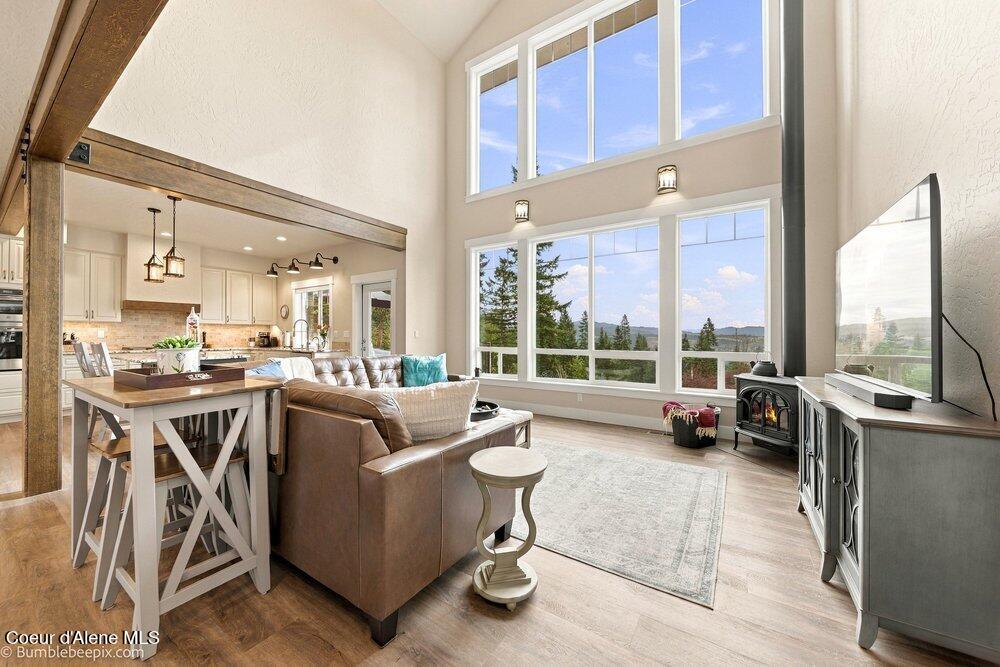 2898 South Huntsman Road Coeur D'Alene, ID 83814 - Photo 4 of 48 Living Room