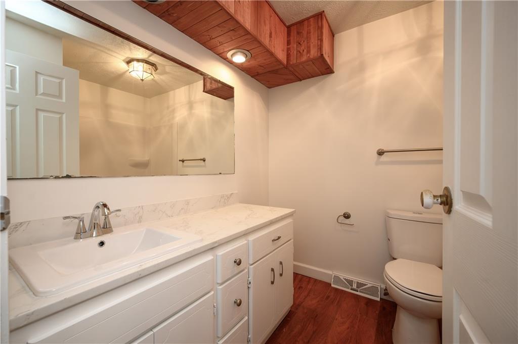 2494 Wigwam Road Aliquippa, PA 15001 - Photo 18 of 37