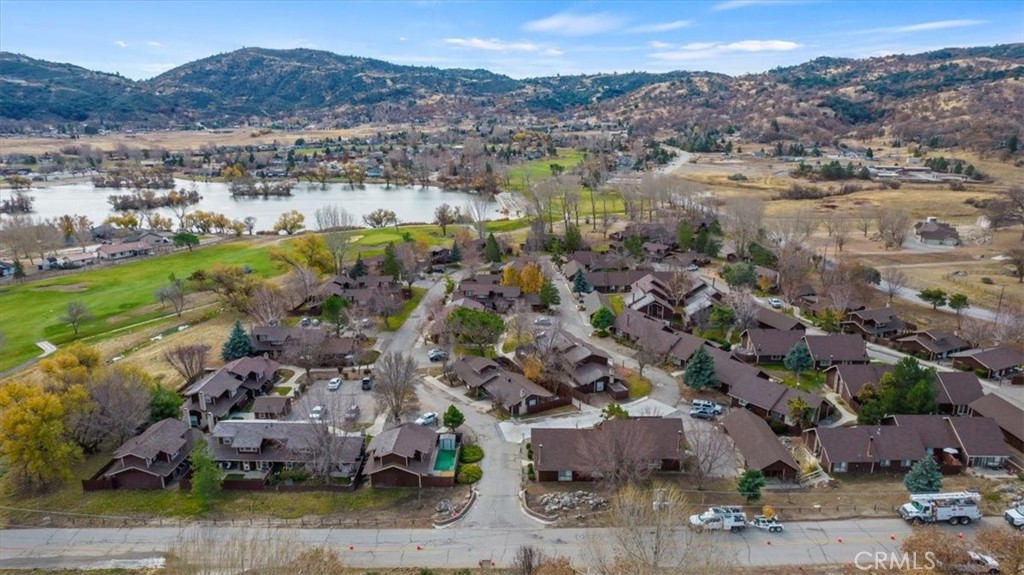2 Village Lane Tehachapi, CA 93561 - Photo 27 of 32