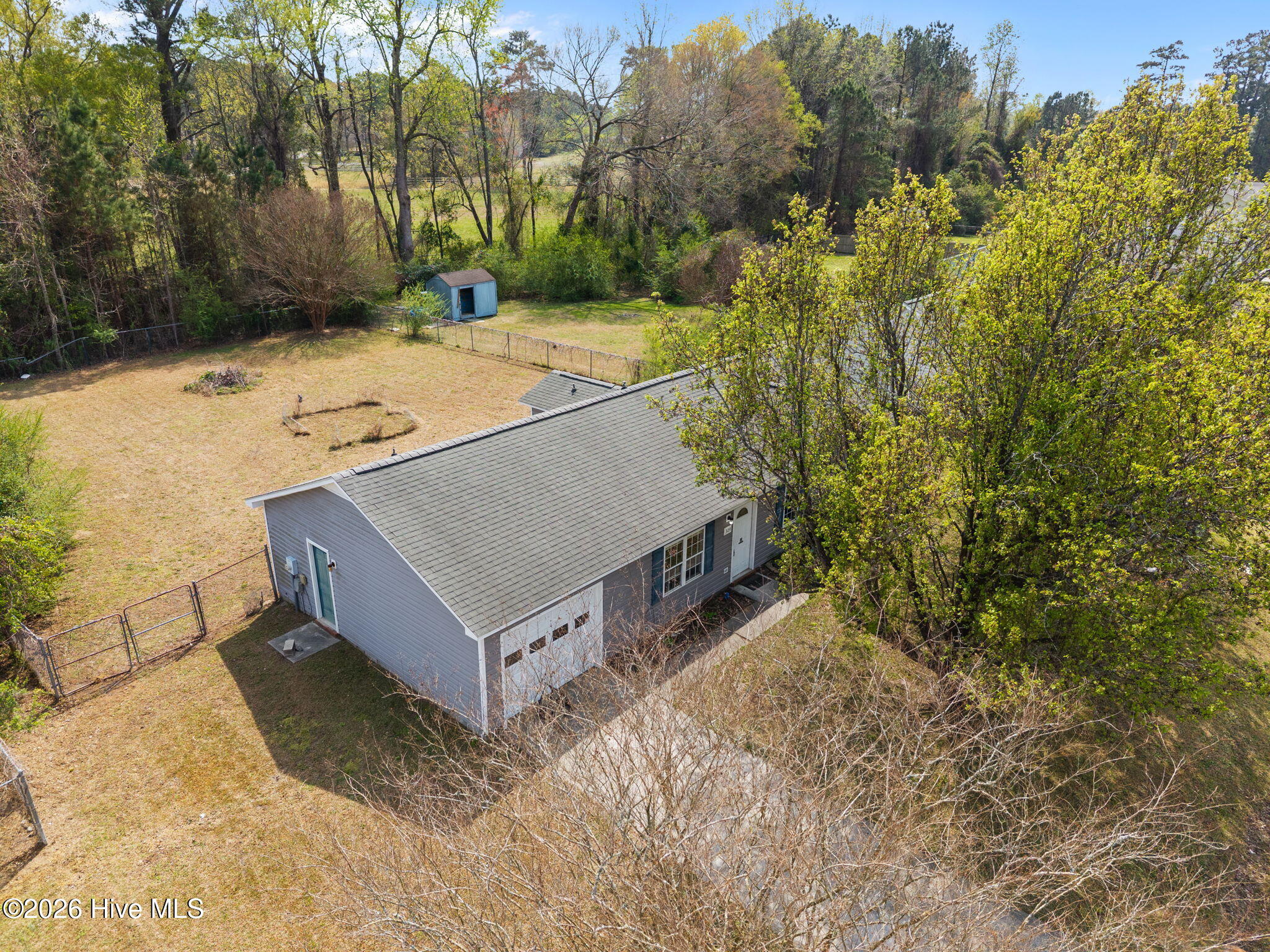 329 Steller Road Jacksonville, NC 28540 - Photo 25 of 46 25-web-or-mls-329 Steller Rd. 57