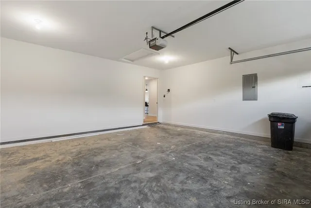 $279,900 | 5703 Harmony Wds Drive, Memphis, IN 47143